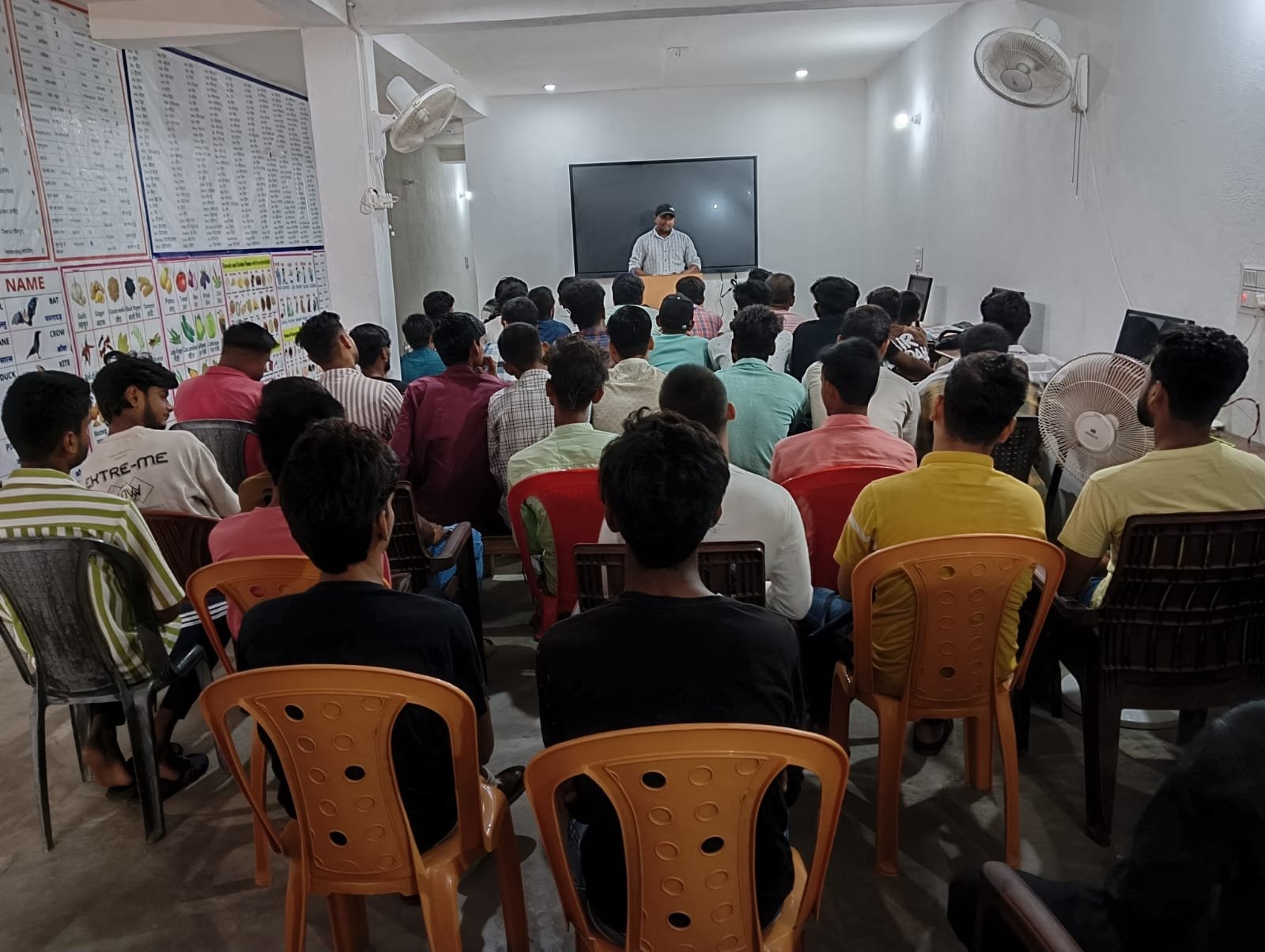 Certificate Distribution Award Ceremony